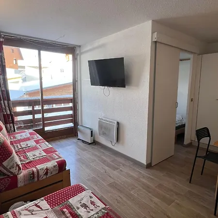 Al-208 - Inout - 4 Beds Flat *